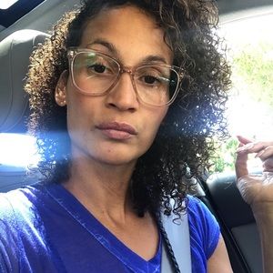 Meet your Posher, Milca